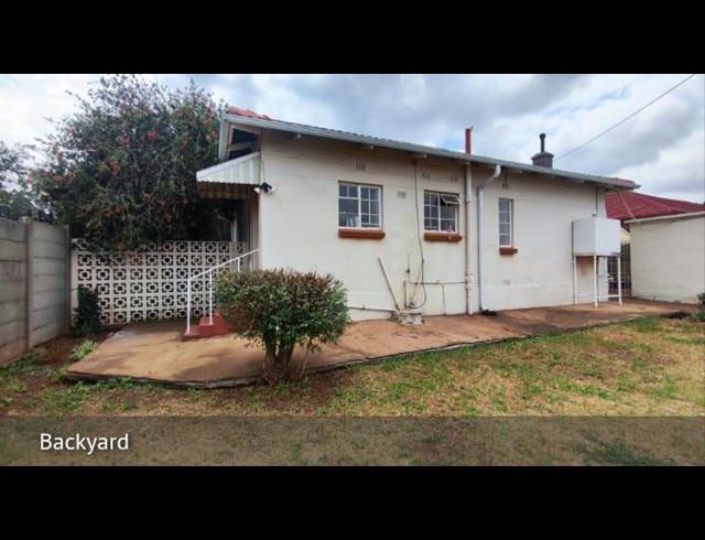 2 BEDROOM HOUSE FOR SALE IN PRIMROSE
